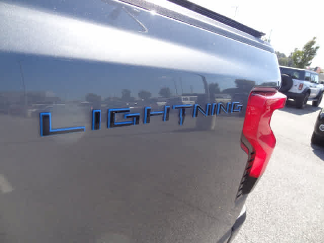 Used 2023 Ford F150 Lightning Lariat w/ Tow Technology Package AWD/4WD image 16