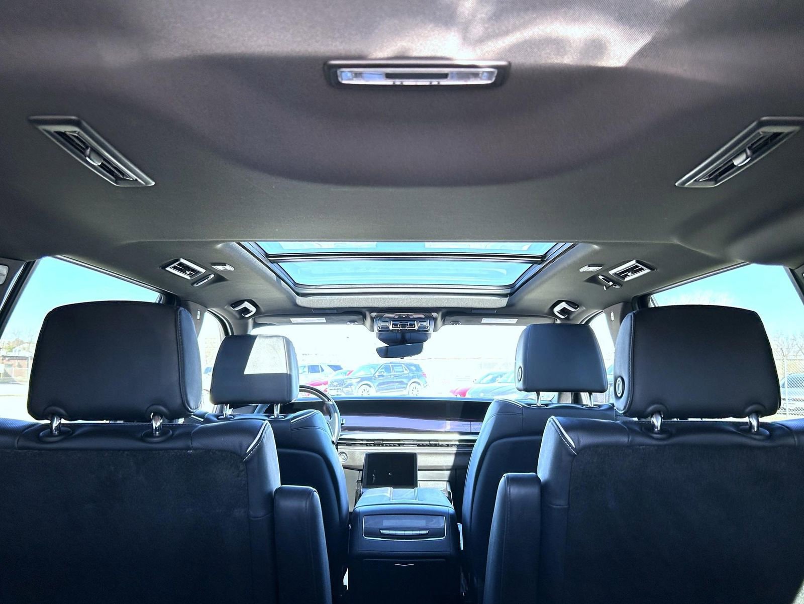 Certified 2025 Cadillac Escalade ESV Sport image 23