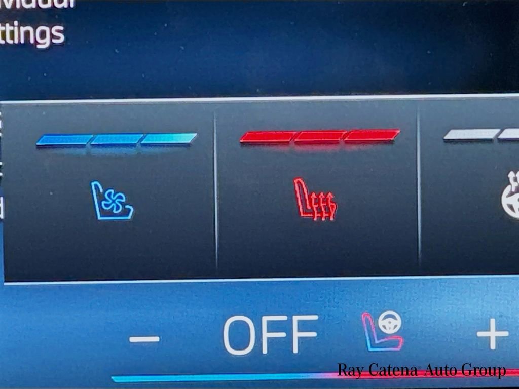 Used 2026 BMW iX xDrive45 image 21