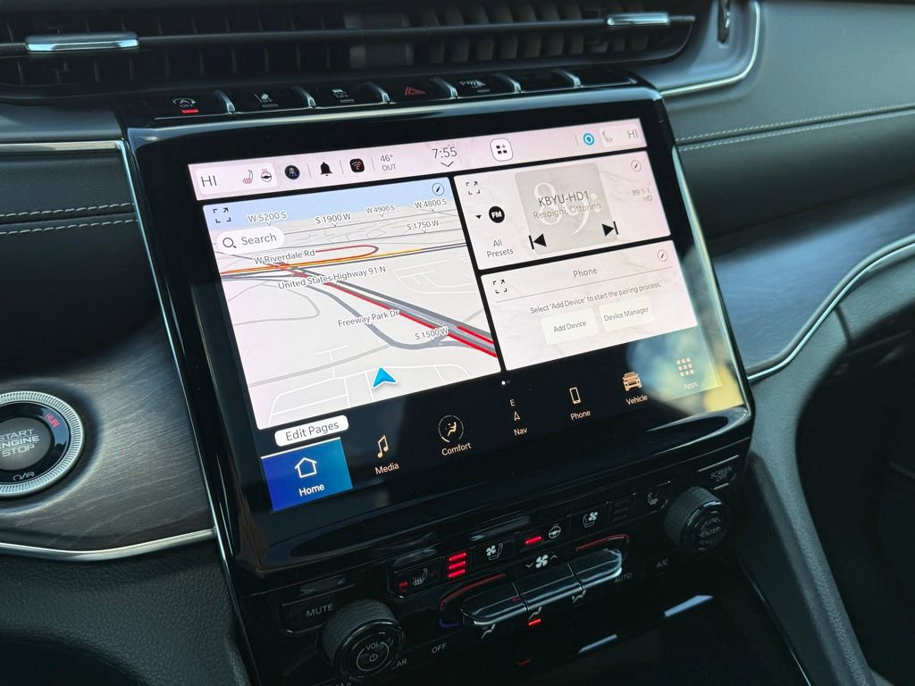 Used 2024 Jeep Grand Cherokee L Overland w/ Trailer Tow Package image 3