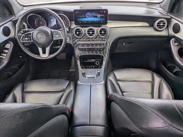 Used 2020 Mercedes-Benz GLC 300 4MATIC image 18