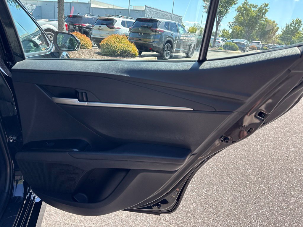 Used 2025 Toyota Camry LE FWD image 37