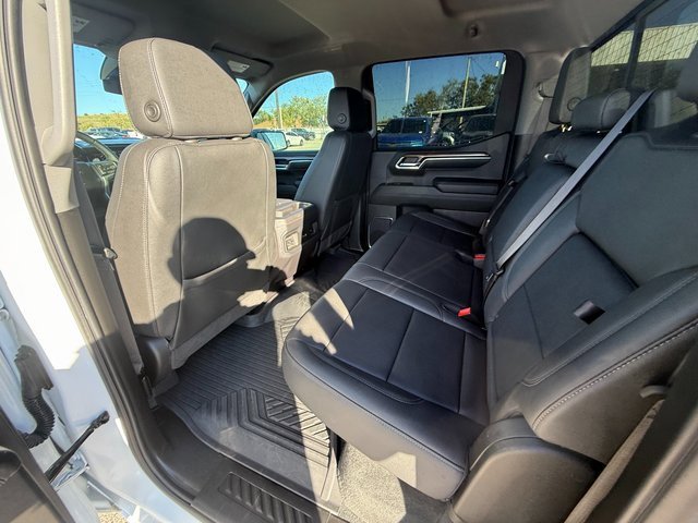 Used 2024 Chevrolet Silverado 1500 LT Trail Boss w/ Convenience Package II image 14