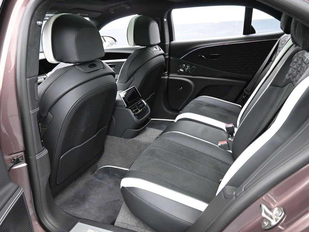 Certified 2025 Bentley Flying Spur Speed image 30