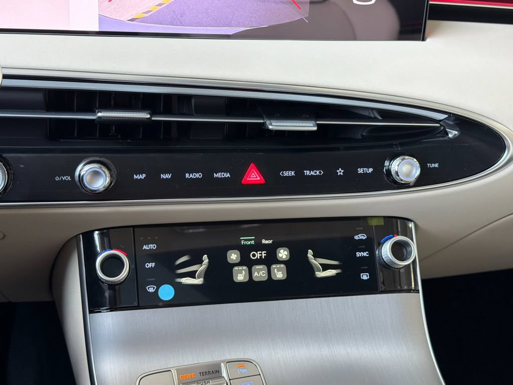 New 2026 Genesis GV70 2.5T Select AWD/4WD image 21