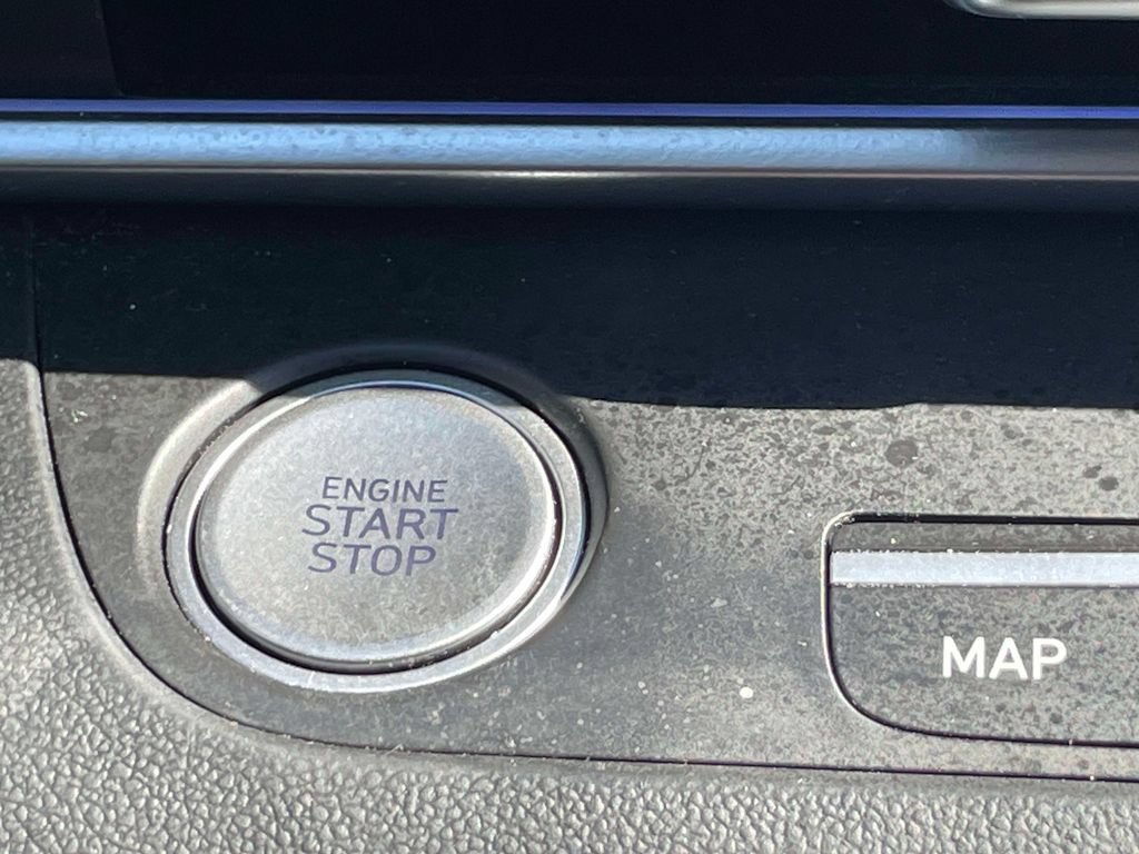 Used 2024 Hyundai Elantra SEL FWD image 26