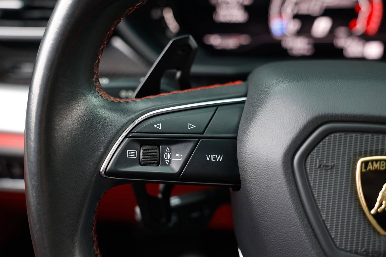 Used 2020 Lamborghini Urus image 33