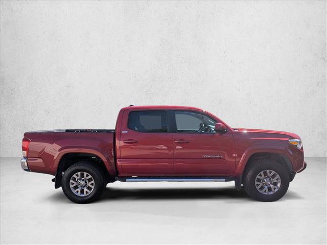Used 2017 Toyota Tacoma SR5 AWD/4WD video 4