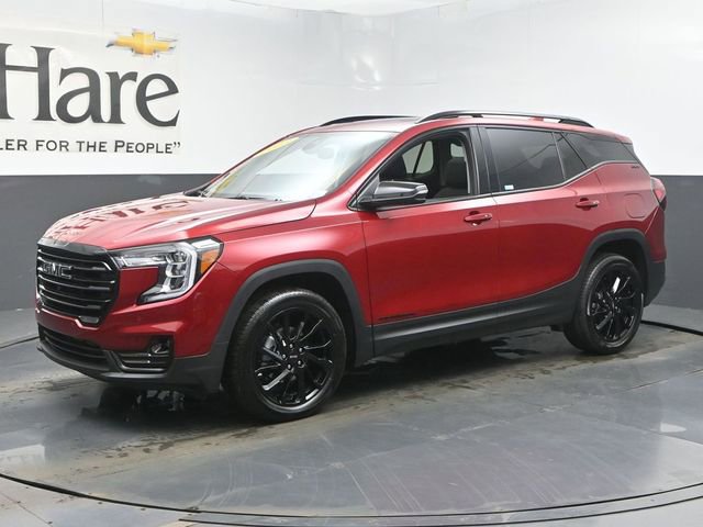 Used 2023 GMC Terrain SLT w/ Tech Package image 34