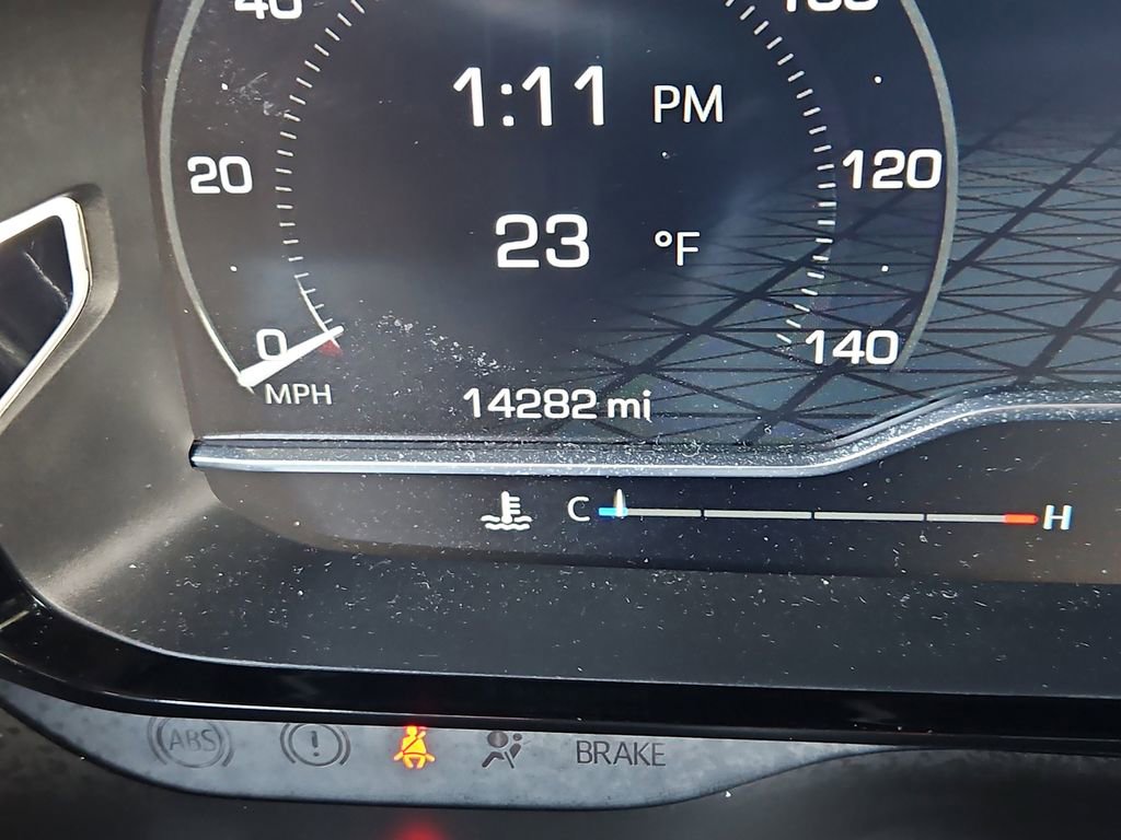 Used 2024 GMC Yukon Denali w/ Max Trailering Package image 13