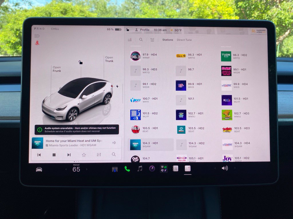 Used 2023 Tesla Model Y Long Range AWD/4WD image 31