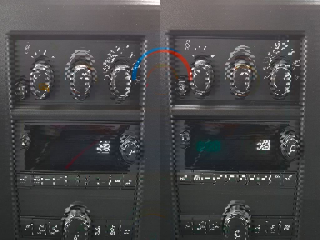 New 2025 Chevrolet Express 2500 w/ Driver Convenience Package RWD image 11