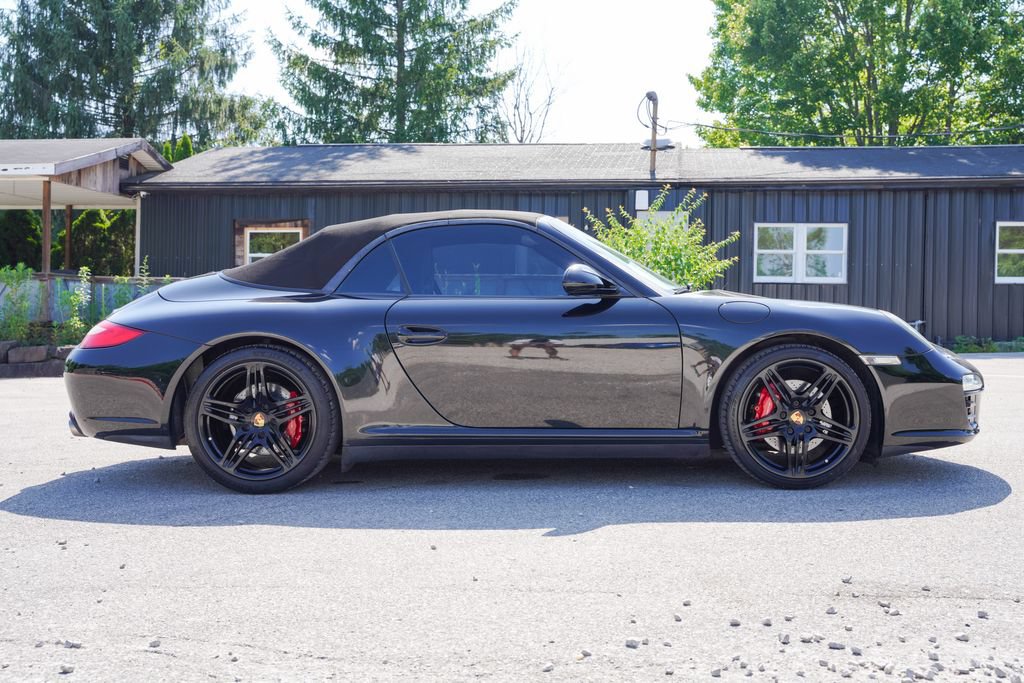 Used 2010 Porsche 911 Carrera 4S AWD/4WD image 9