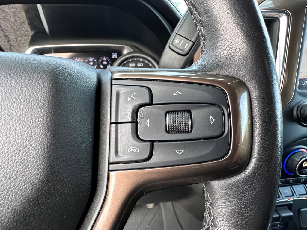 Used 2020 Chevrolet Silverado 1500 High Country AWD/4WD image 32