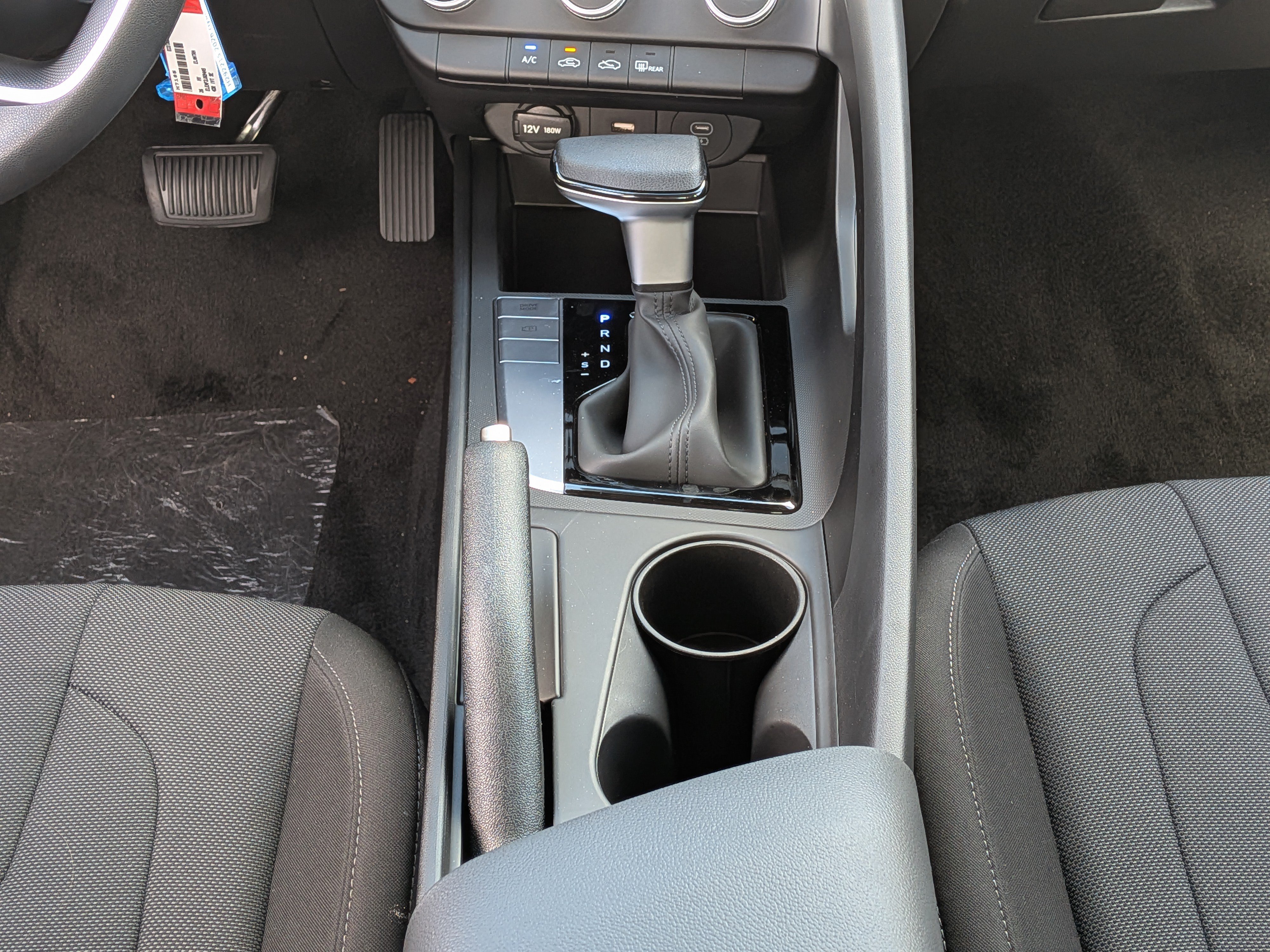 New 2026 Hyundai Elantra SE FWD image 21