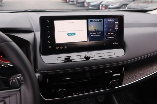 Certified 2025 Nissan Rogue Platinum image 21