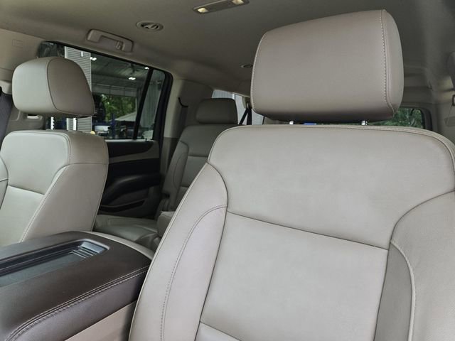 Used 2019 Chevrolet Suburban LT image 20