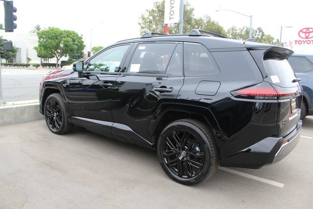 New 2026 Toyota RAV4 XSE AWD/4WD image 5