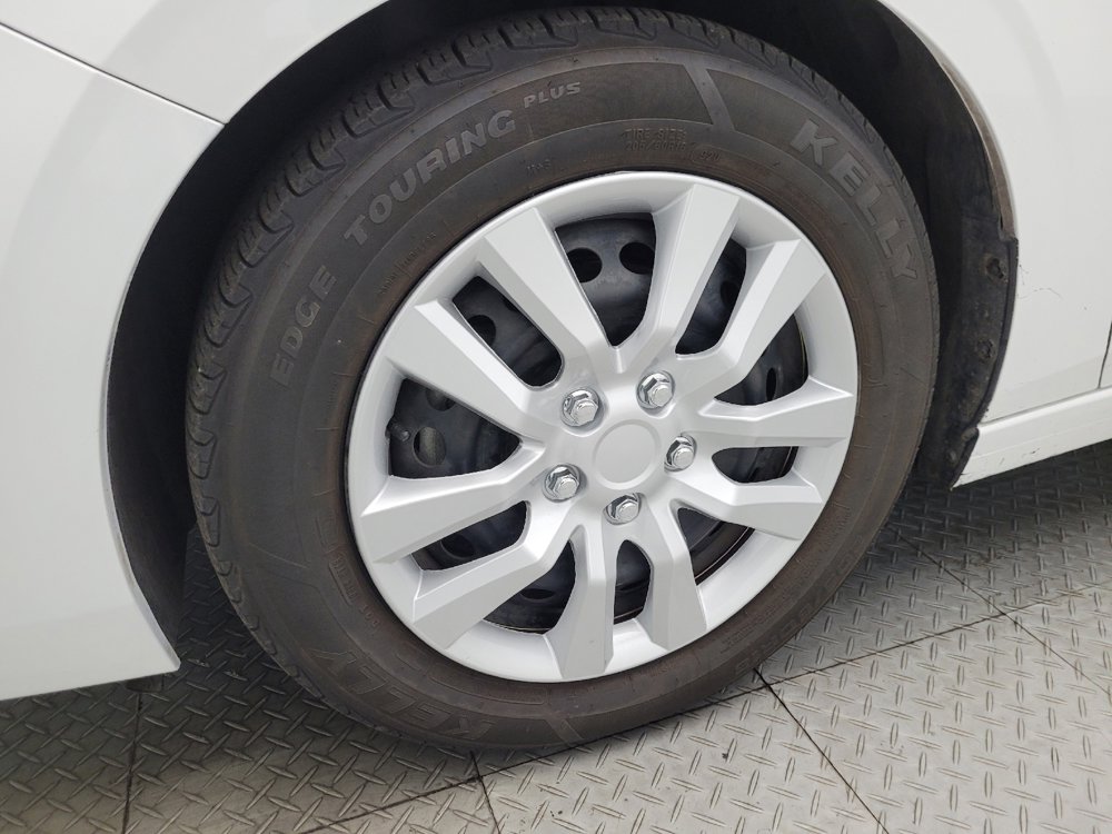 Used 2024 Nissan Sentra S image 31