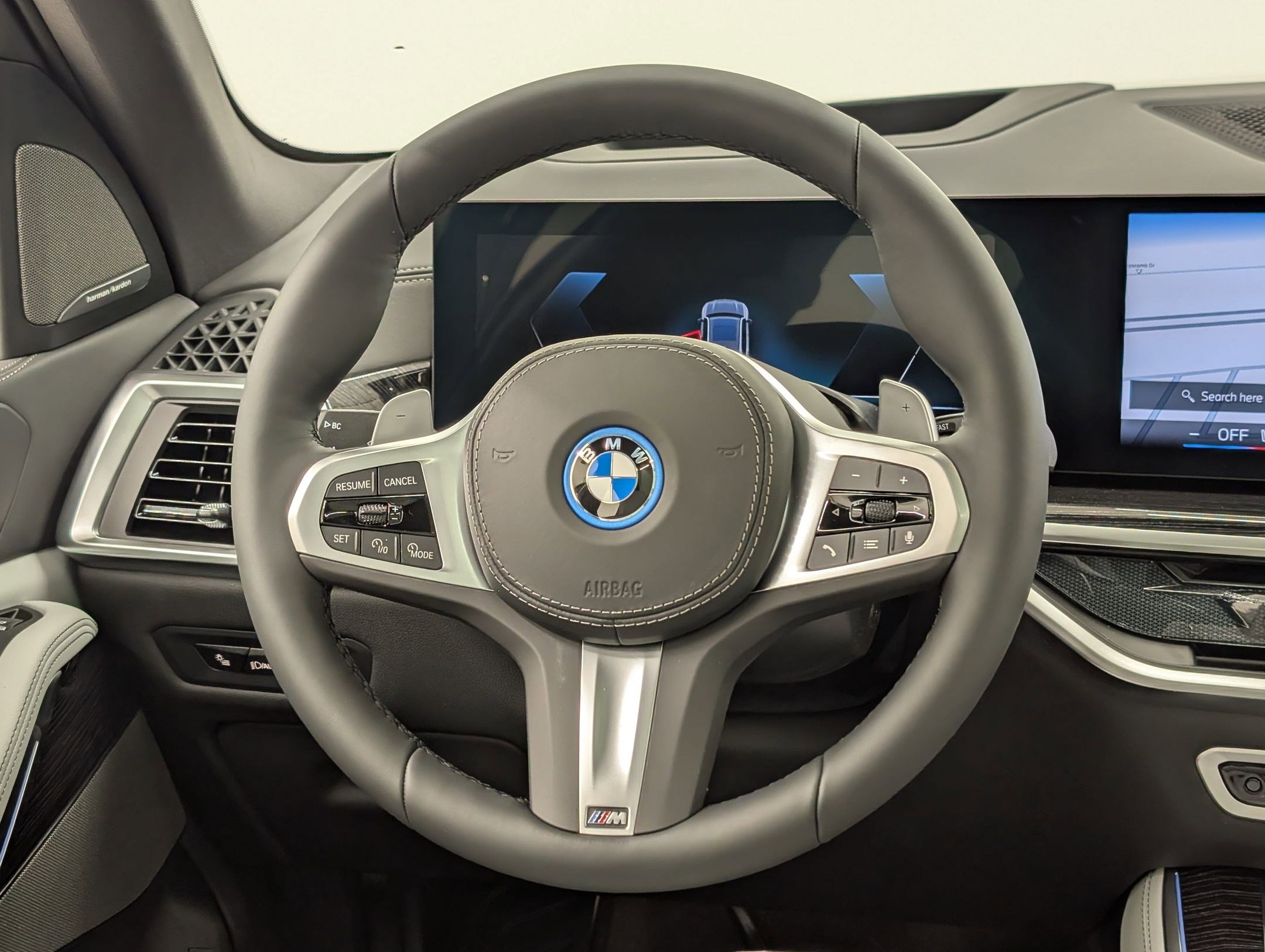 New 2026 BMW X5 xDrive50e w/ M Sport Package AWD/4WD image 18