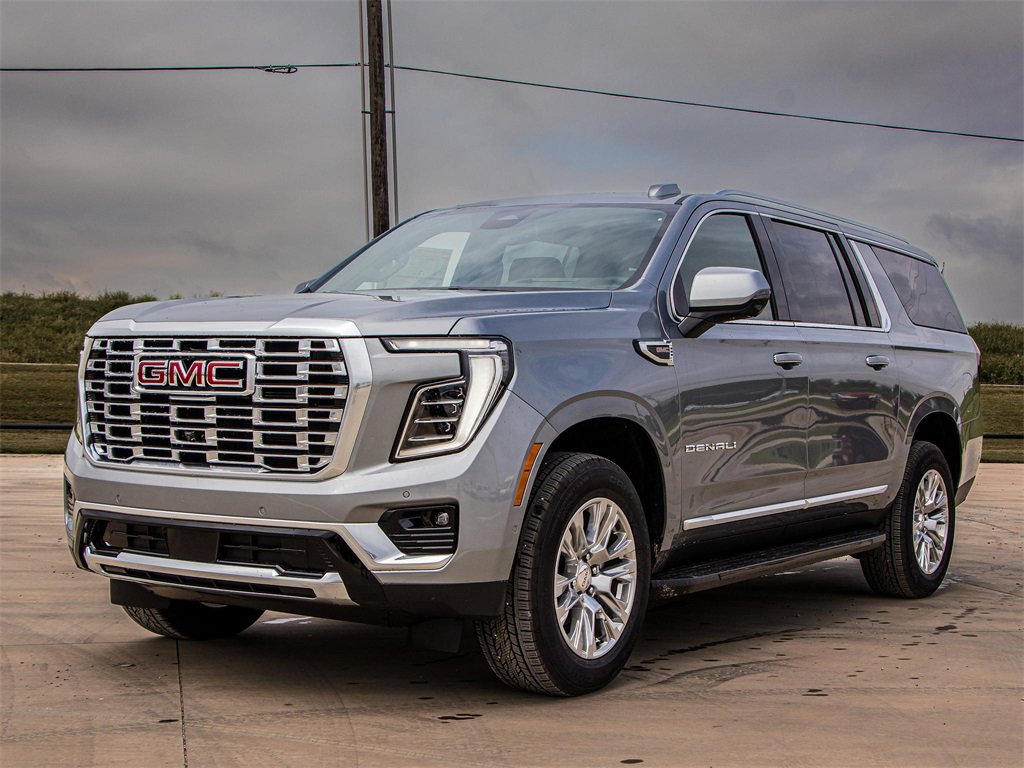 New 2025 GMC Yukon XL Denali image 4