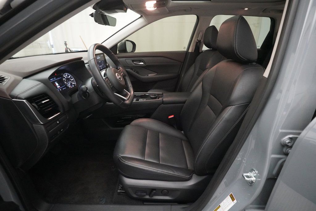 Certified 2023 Nissan Rogue SL image 8