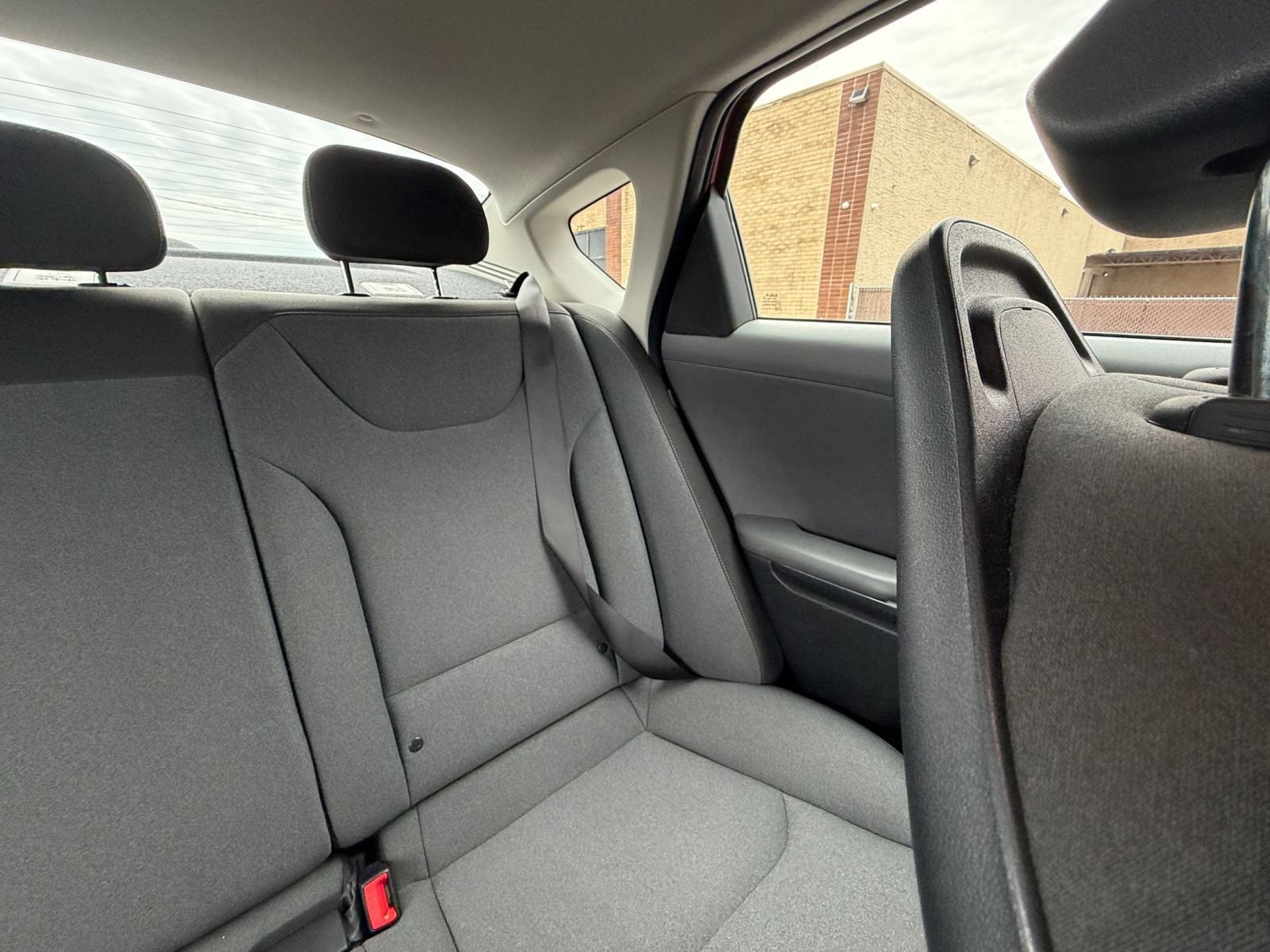 Used 2025 Kia K4 FWD image 35