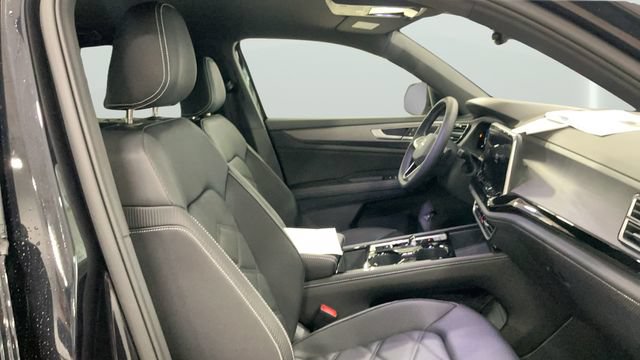 New 2026 Volkswagen Atlas Cross Sport SE AWD/4WD image 12