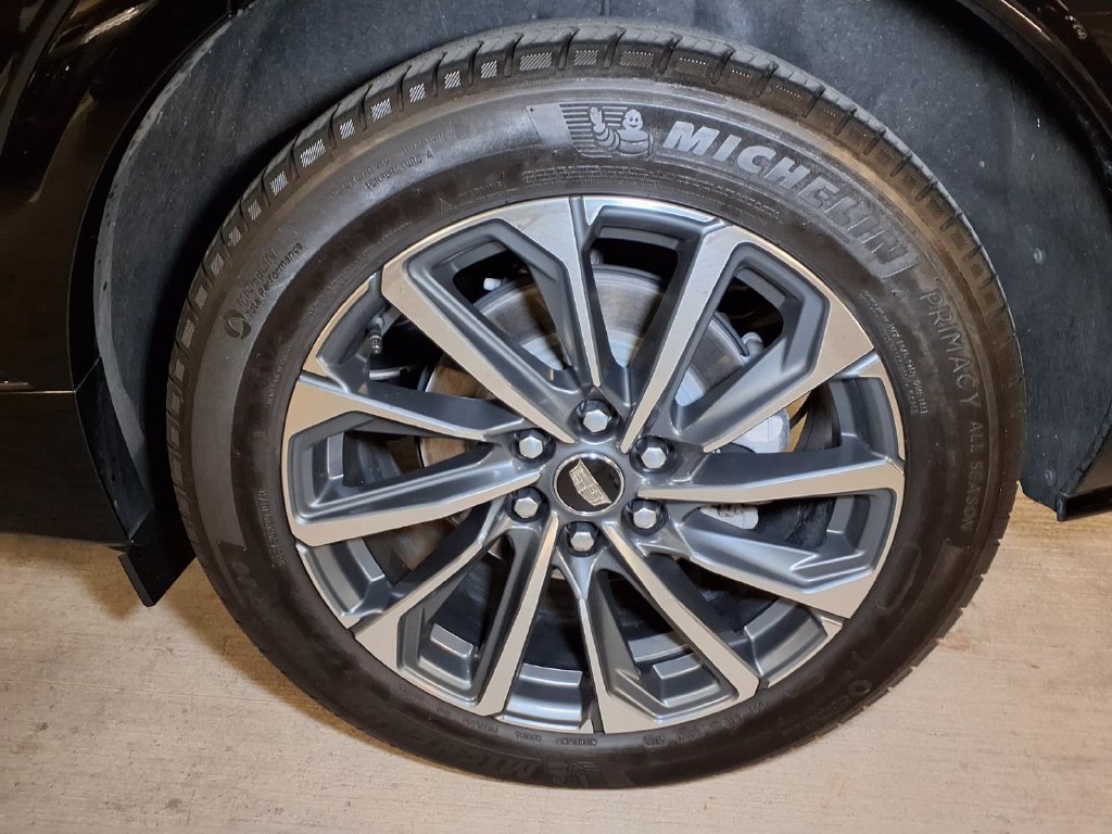 Certified 2024 Cadillac Lyriq Sport RWD image 18