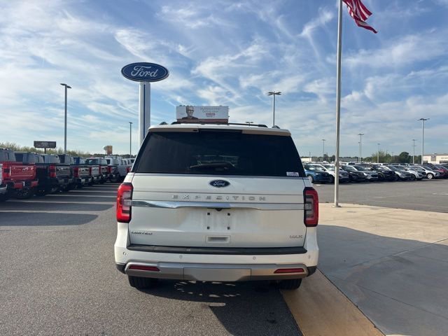 Used 2023 Ford Expedition Max Limited image 4