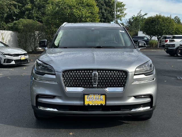 Certified 2023 Lincoln Aviator AWD w/ Premium Package image 2