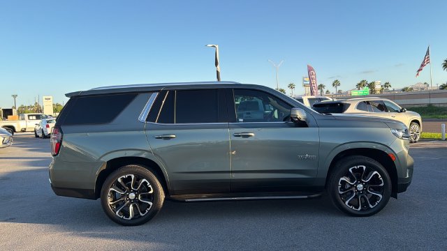 Used 2024 Chevrolet Tahoe LT w/ Luxury Package RWD image 4