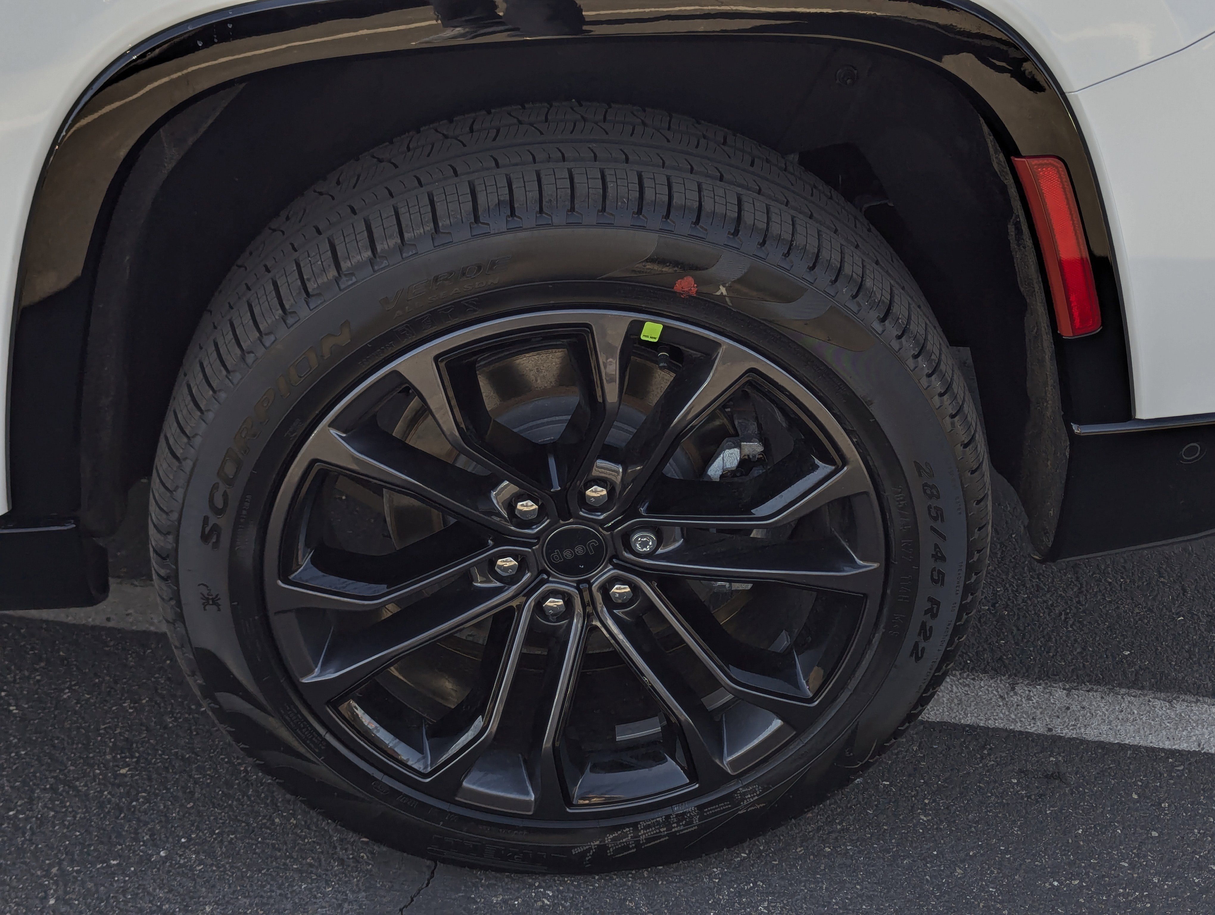 New 2026 Jeep Grand Wagoneer L Summit image 7