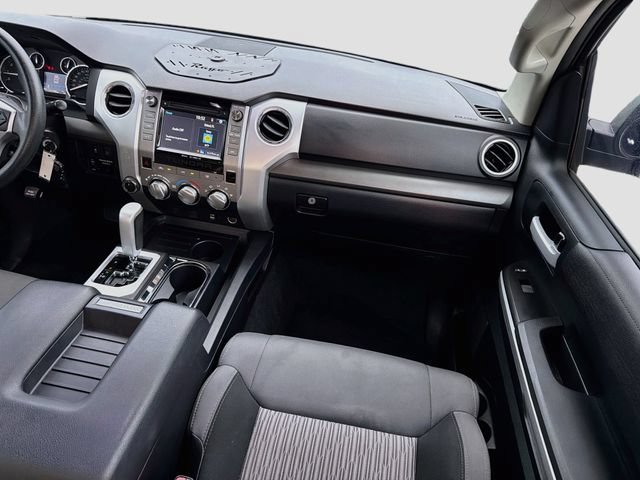 Used 2017 Toyota Tundra SR5 w/ SR5 Upgrade Package AWD/4WD image 16