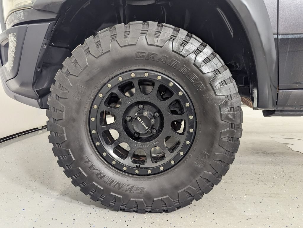 Used 2016 RAM 1500 Rebel w/ Luxury Group AWD/4WD image 9