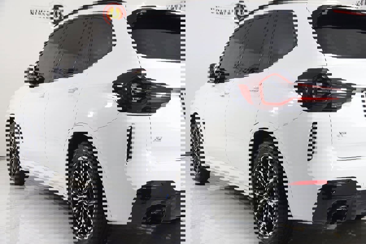 Used 2023 BMW X3 M40i image 28