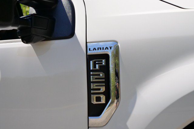 Used 2021 Ford F250 Lariat w/ Lariat Value Package AWD/4WD image 47