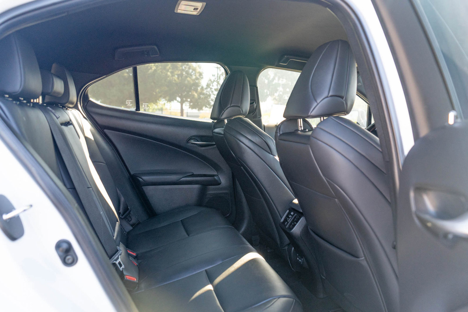 Used 2021 Lexus UX 250h F Sport w/ Accessory Package (Z1) AWD/4WD image 18