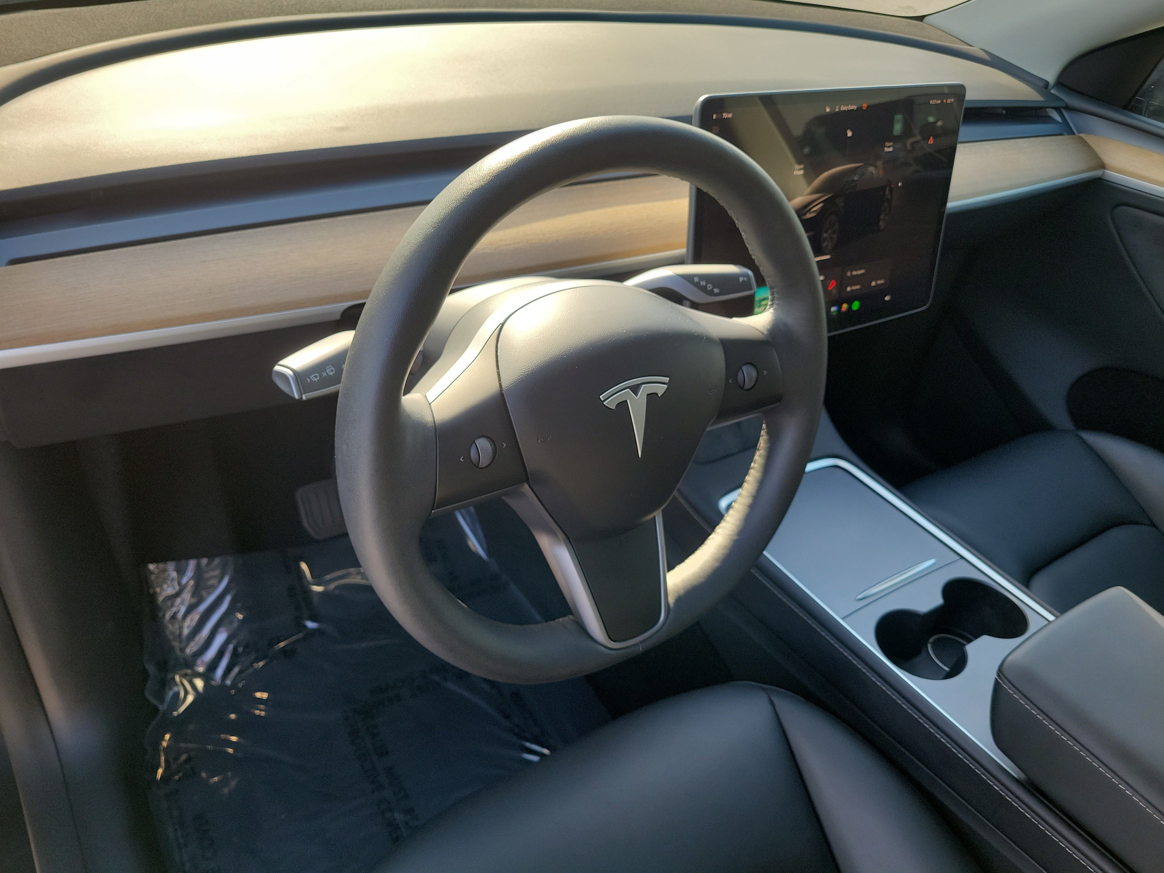 Used 2024 Tesla Model Y Long Range AWD/4WD image 14
