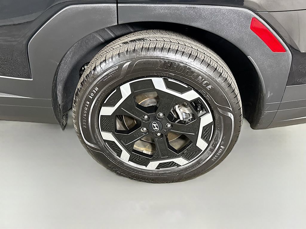 Used 2025 Hyundai Santa Fe SE image 34