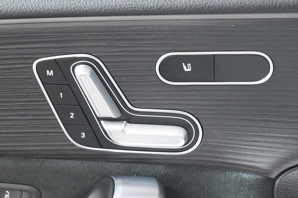 Certified 2023 Mercedes-Benz CLA 250 4MATIC image 26