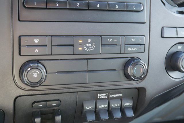 Used 2013 Ford F450 XL w/ Heavy Service Suspension Pkg image 17