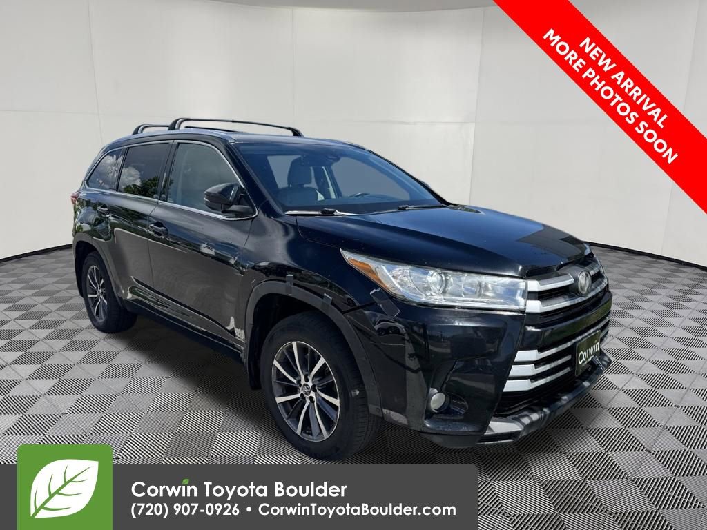 Used 2017 Toyota Highlander XLE