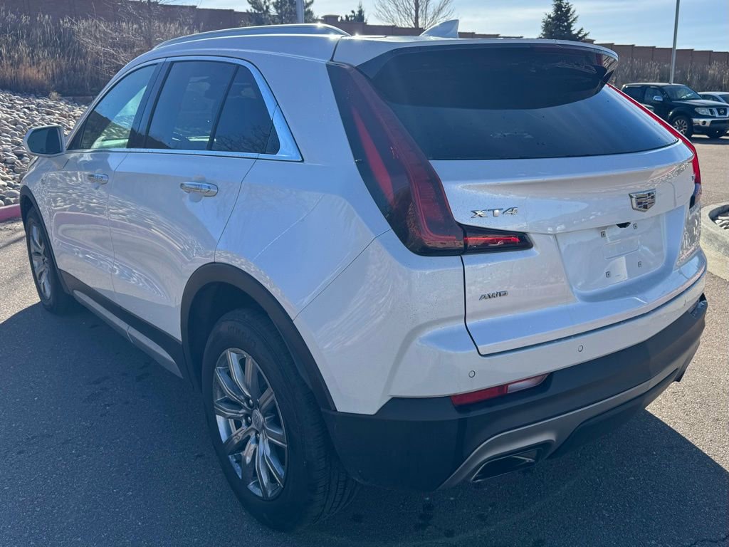 Used 2020 Cadillac XT4 Premium Luxury image 4