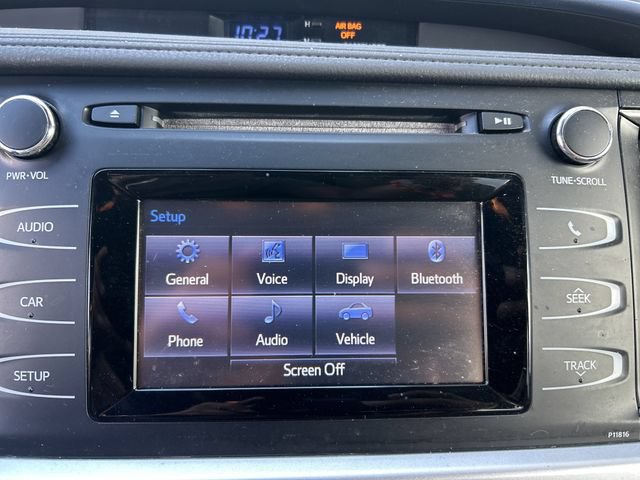 Used 2019 Toyota Highlander LE FWD image 22
