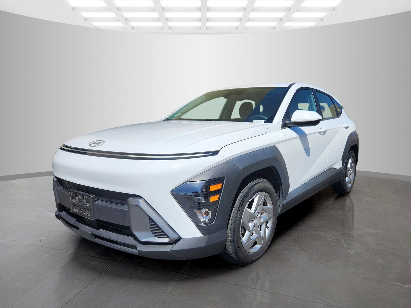 Used 2024 Hyundai Kona SE FWD image 3