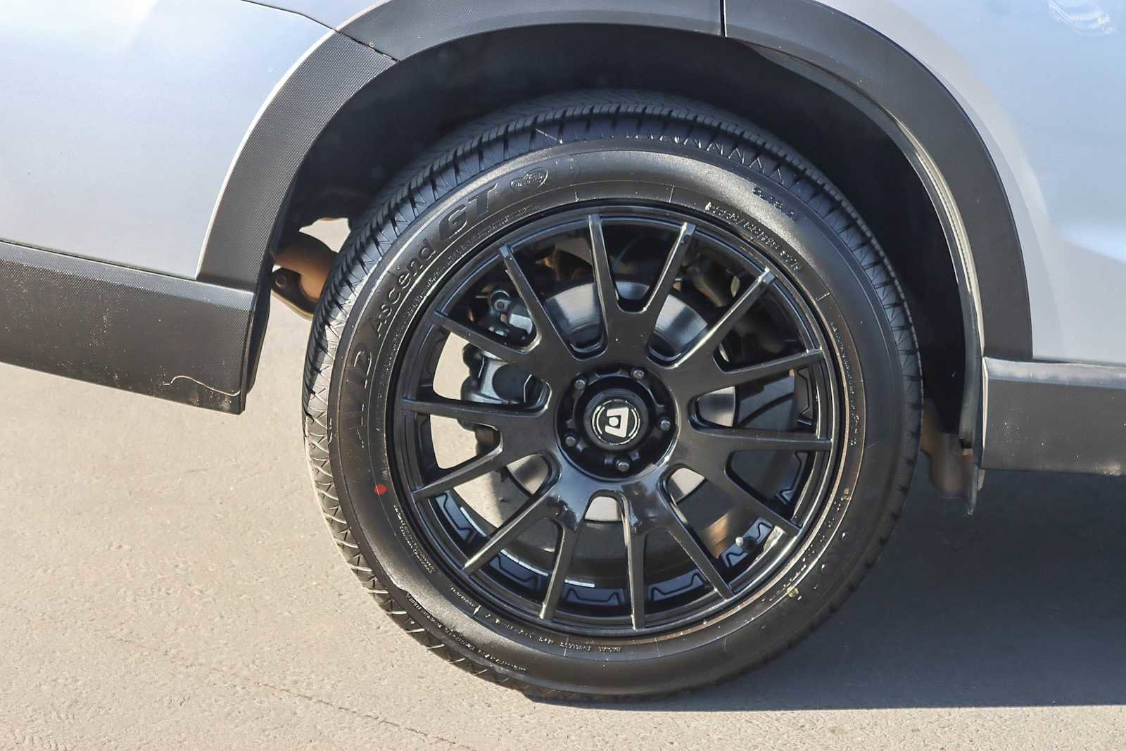 Used 2020 Subaru Forester Touring image 10