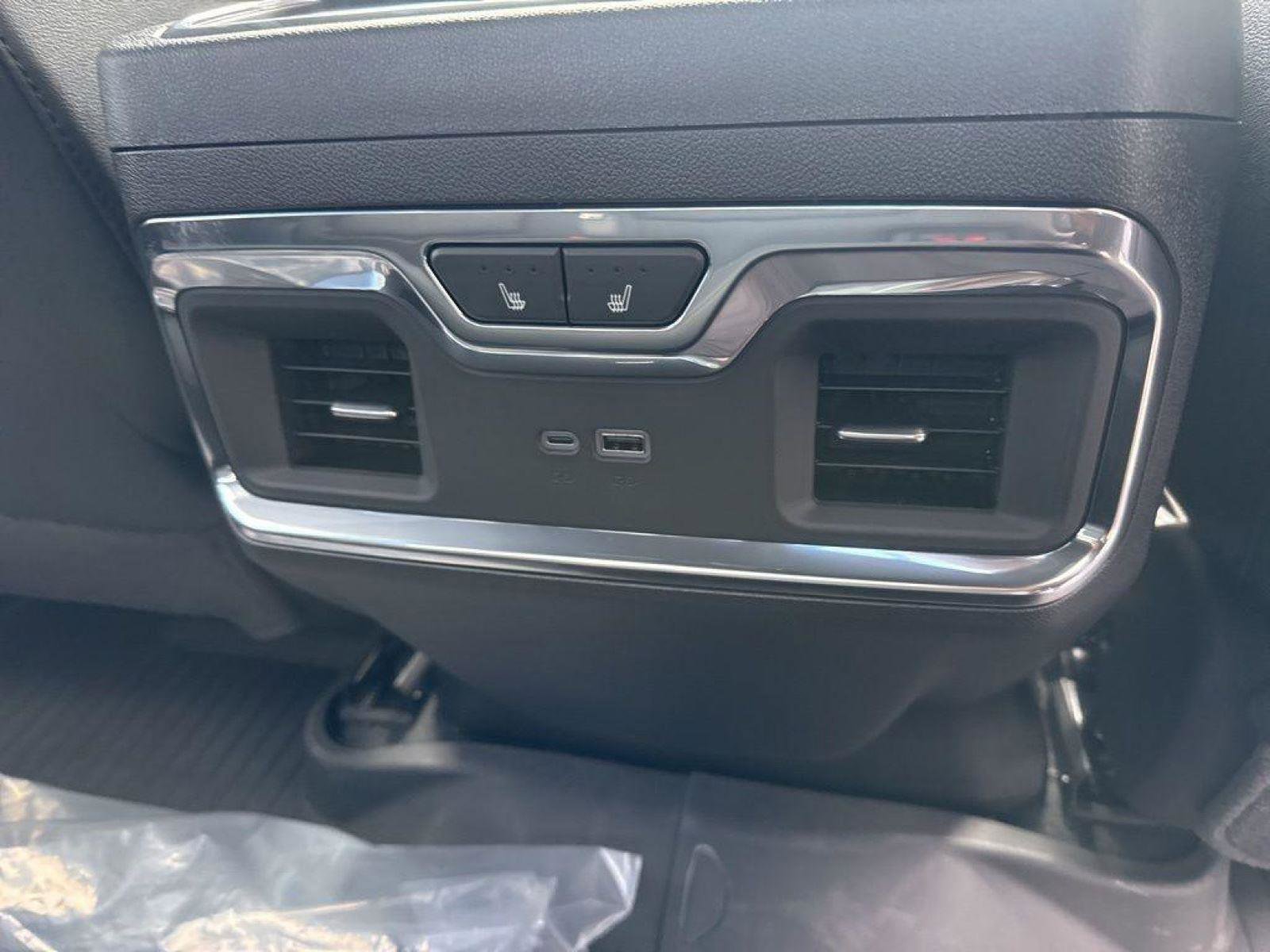 New 2026 Chevrolet Silverado 2500 High Country w/ High Country Premium Package AWD/4WD image 16