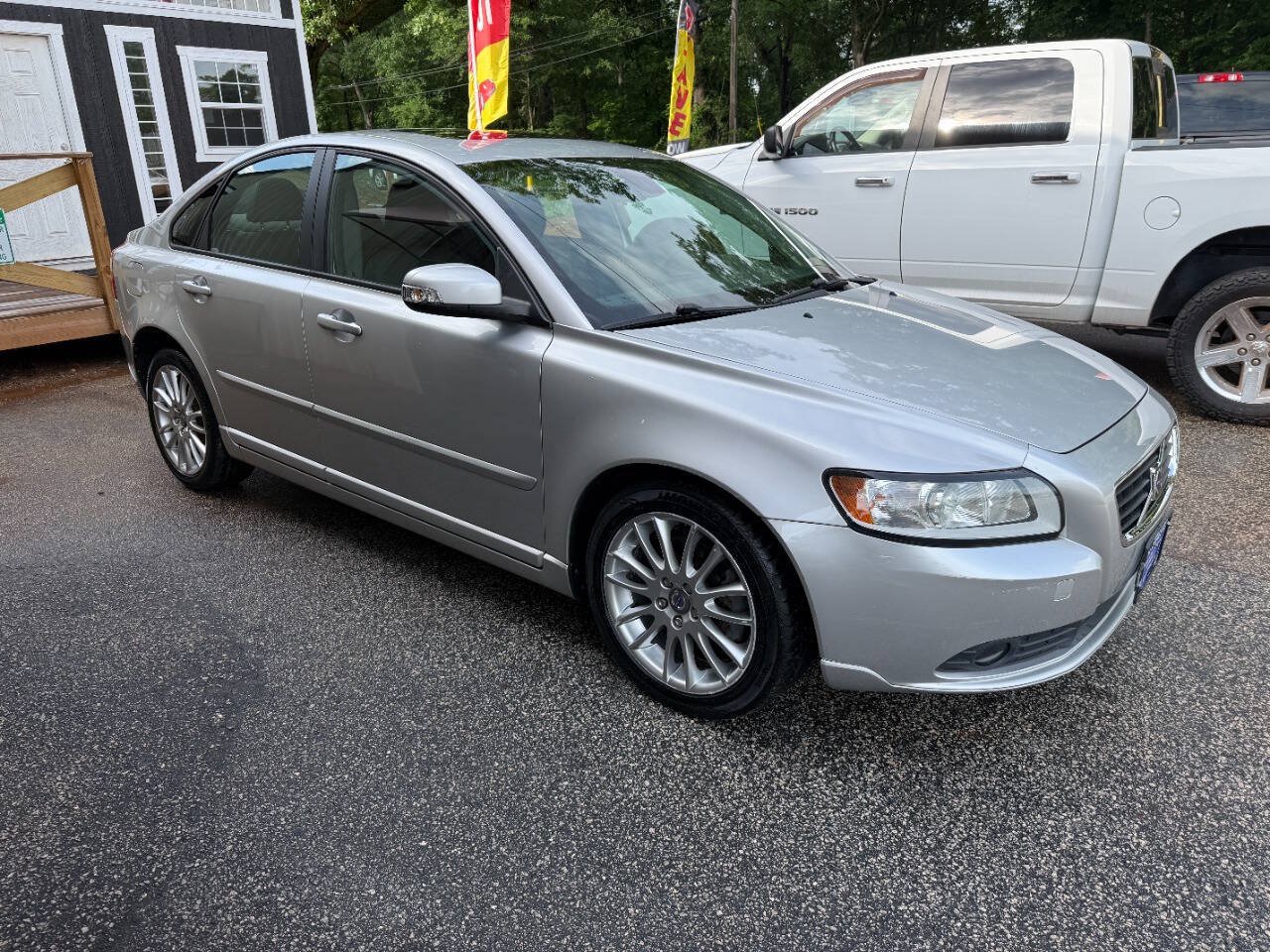 Used 2009 Volvo S40 2.4i FWD image 3