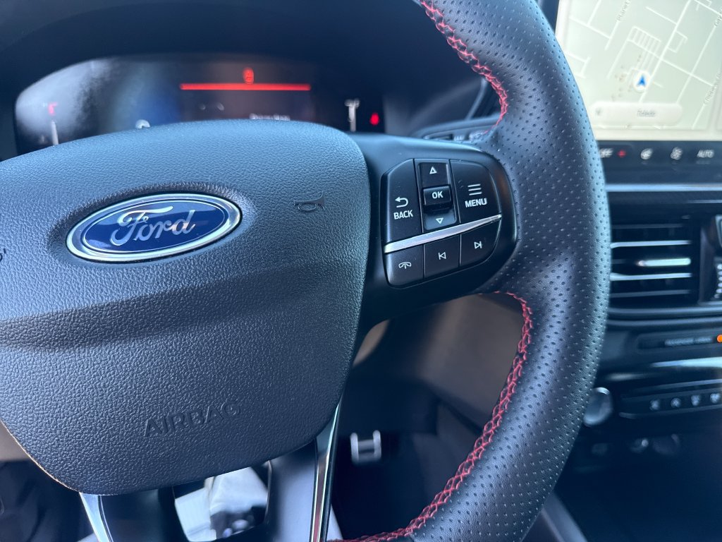 Used 2024 Ford Escape ST-Line w/ Tech Pack #1 AWD/4WD image 43